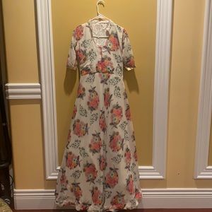 White anarkali *NEVER WORN*